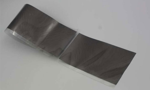 Choosing-the-Right-Die-Cutting-Materials-for-Thermal-Management-Applications--A-Focus-on-Graphite-Sheets.jpg